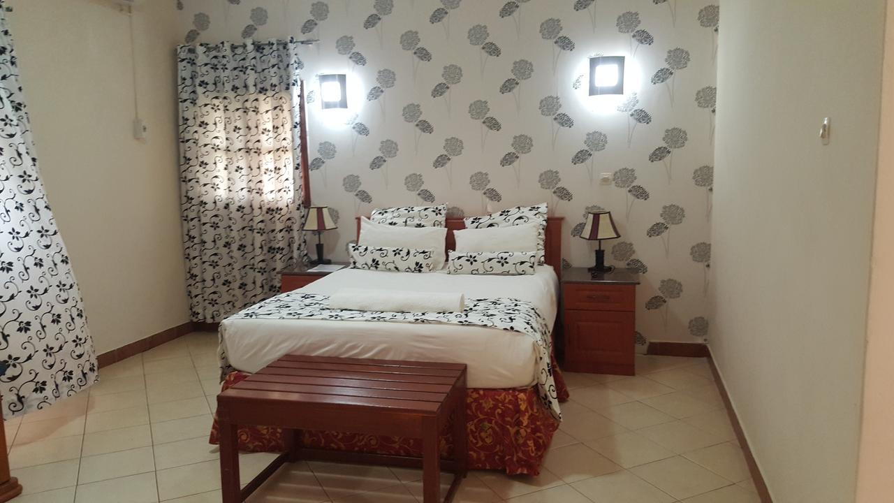 Milpark Hotel Cafumpe Экстерьер фото